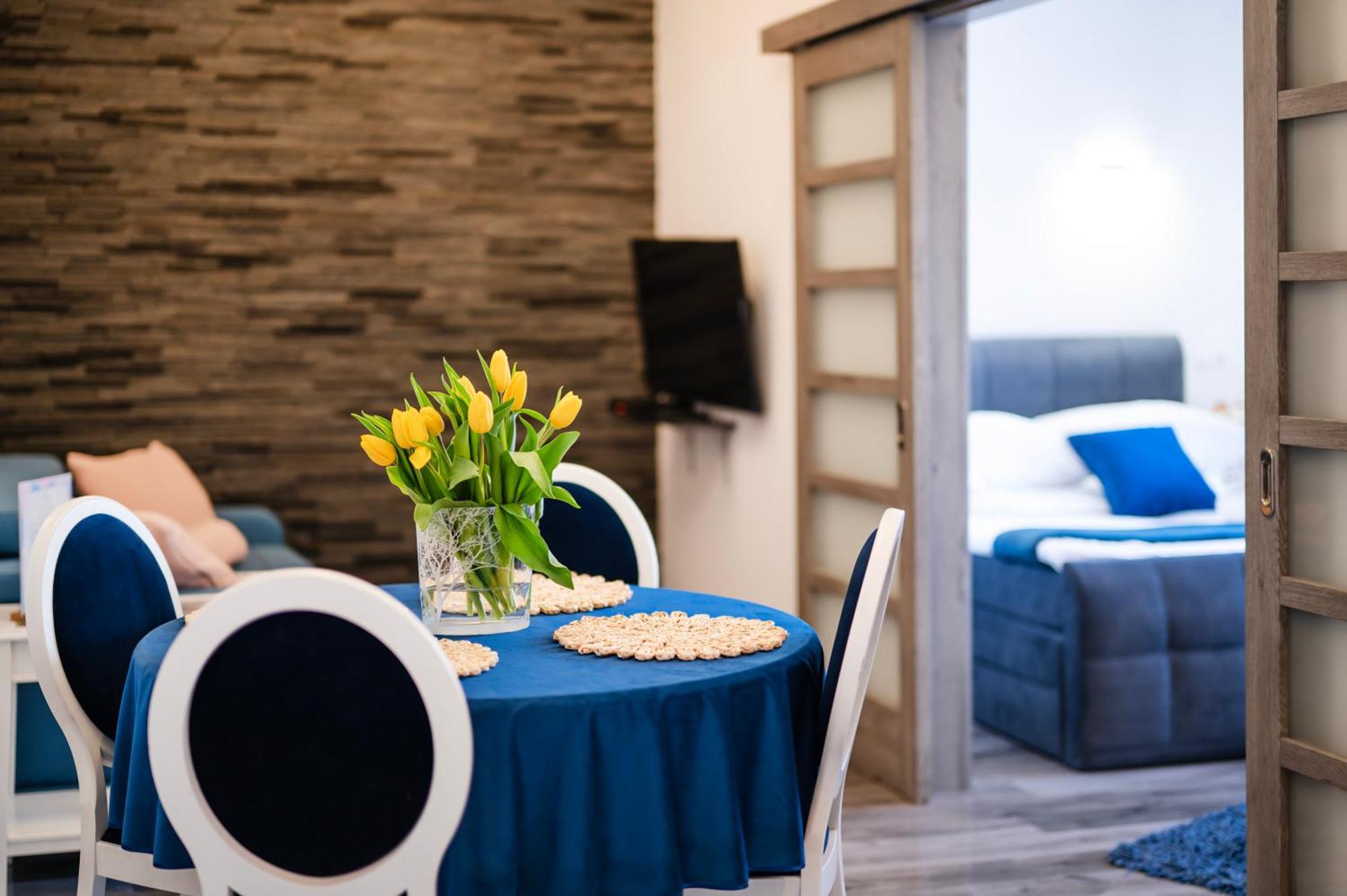 Modena Moxy Te&Am Cracow Daire Krakow Dış mekan fotoğraf